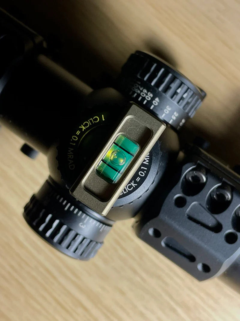 Poziomica bąbelkowa dla luneta celownicza | magnetyczna